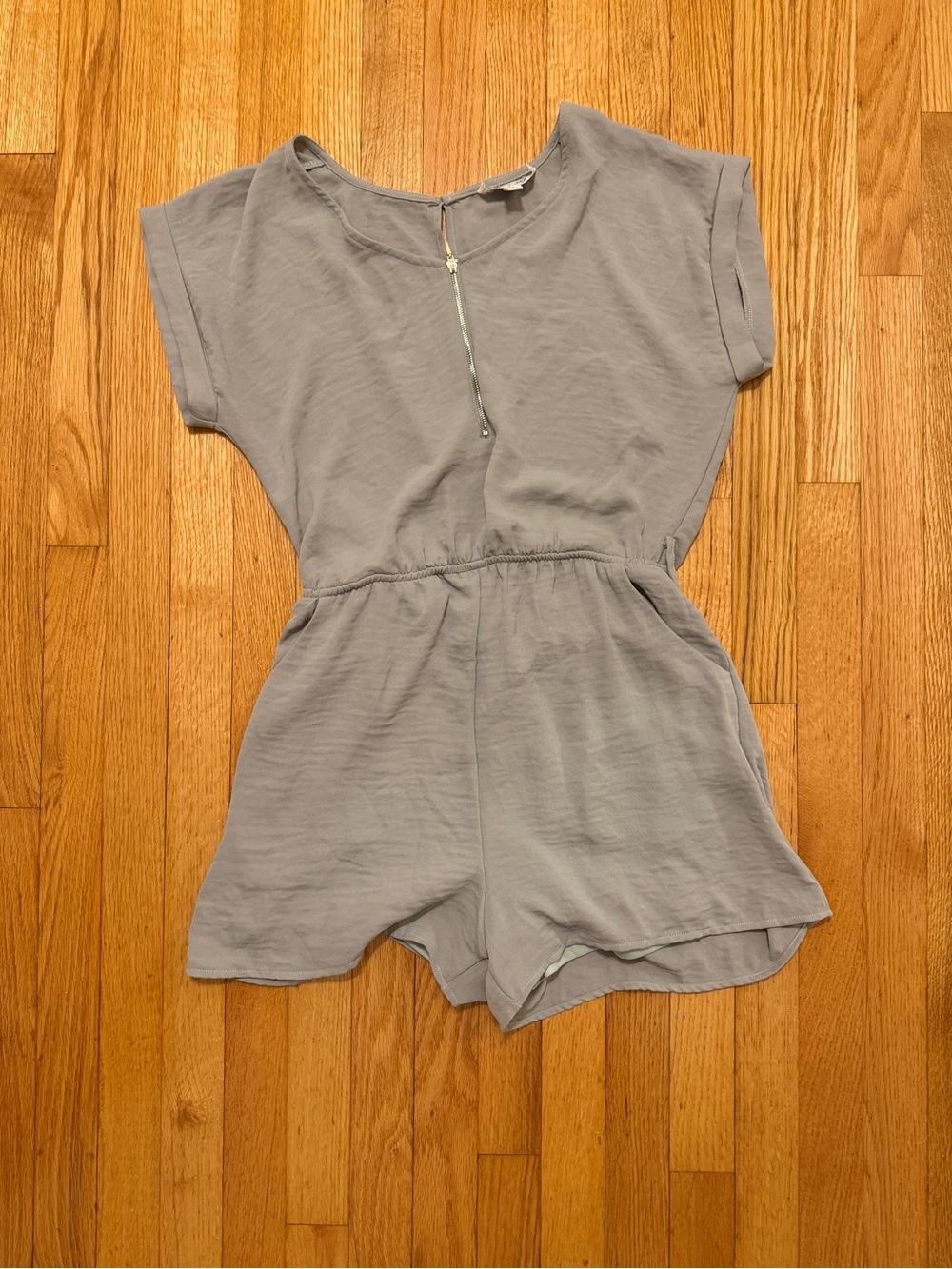 Medium like new She & Sky sage green jumpsuit romper with cutout back & pockets